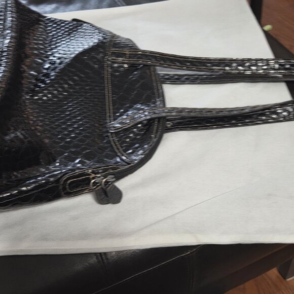 Black crocodile print shoulder bag - Picture 3 of 7